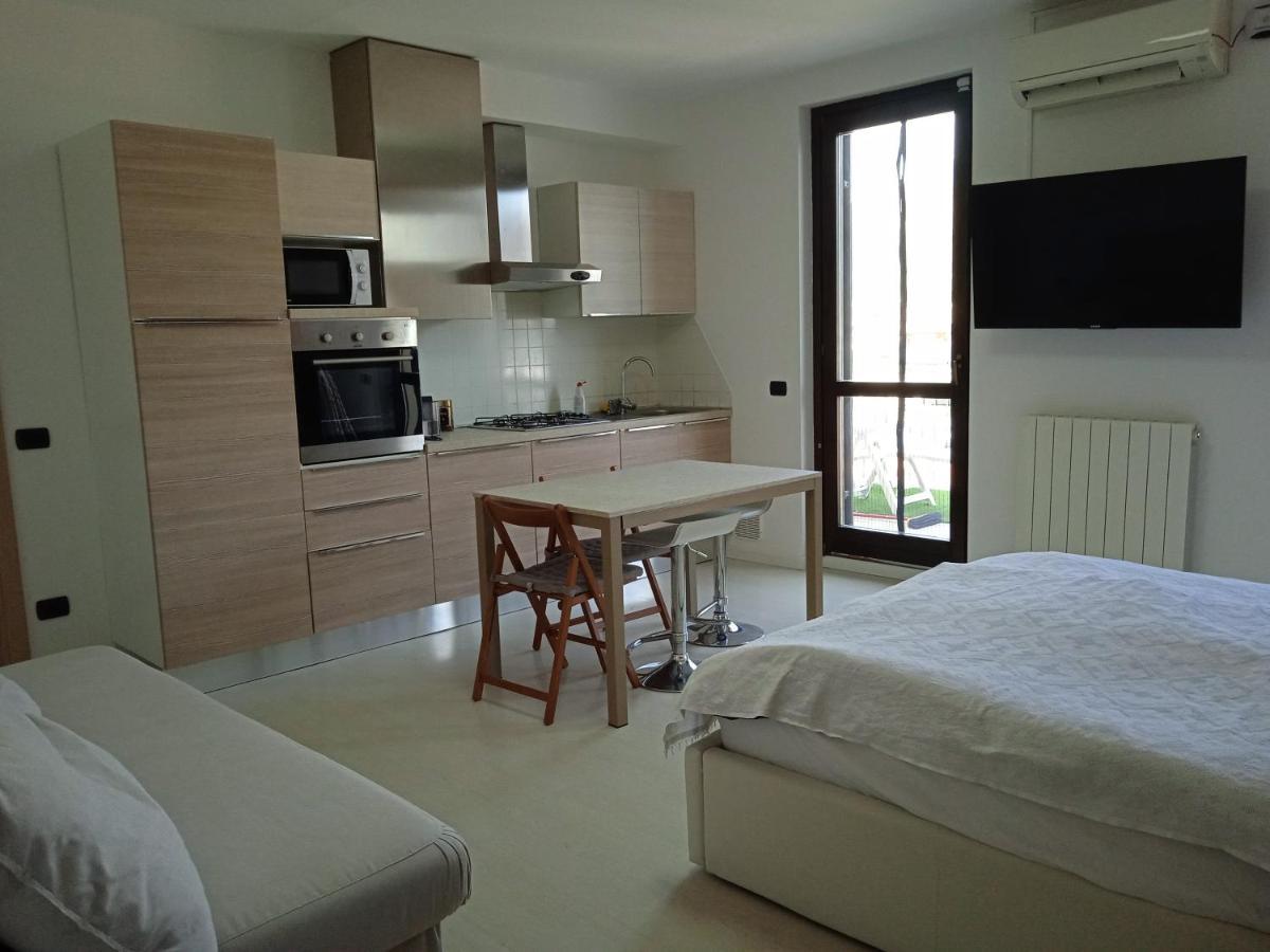 Lake View Terrace Paratico Εξωτερικό φωτογραφία